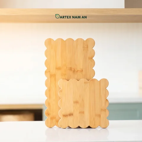 Rattan Export Wholesale Serving Tray made from Natural Bamboo for Office Desk Organizing, HORECA & Retail - REX-GSF-260014