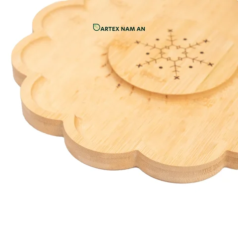 Rattan Export Wholesale Bamboo Serving Tray with Laser Engrave Decoration for Charcuterie, Kitchen and HORECA Dining - REX-TF26-00211
