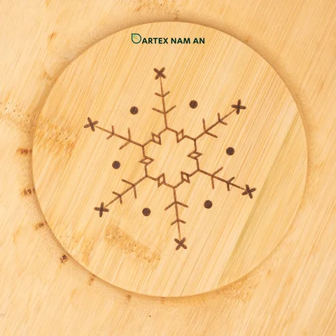 Rattan Export Wholesale Bamboo Serving Tray with Laser Engrave Decoration for Charcuterie, Kitchen and HORECA Dining - REX-TF26-00211