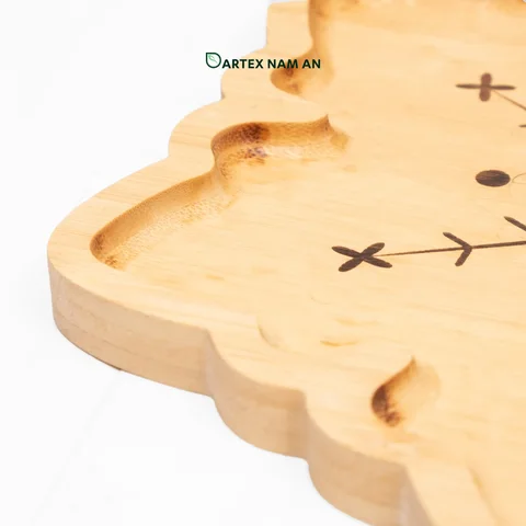 Rattan Export Wholesale Bamboo Serving Tray with Laser Engraved Christmas Decoration for Home, Office and HORECA Dining - REX-TF26-00212