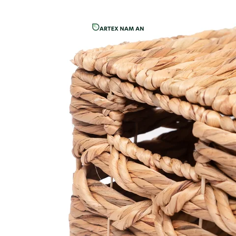 Rattan Export Wholesale Storage Basket made from Water Hyacinth with Lid for Home, Office, HORECA and Retail Organization - REX-TF26-0027