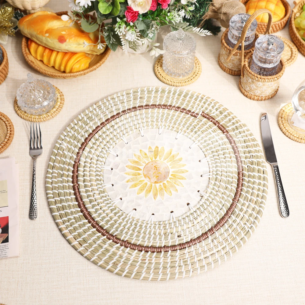 Rattan Export Handicraft Flower Center Mother of Pearl Seegrass Placemat for Decoration - REX-UP071001-1