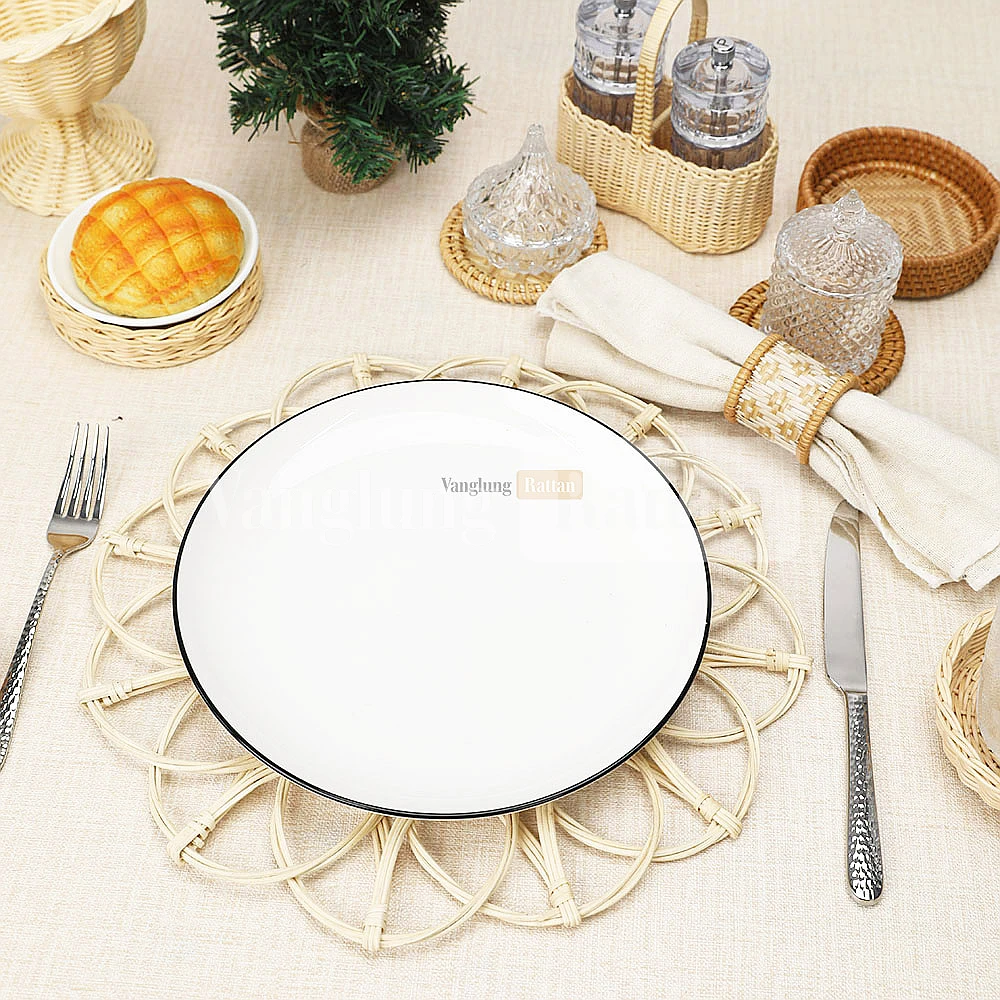 Rattan Export Natural White Handwoven Flower Core Rattan Placemat for Decoration - REX-UP054002-White