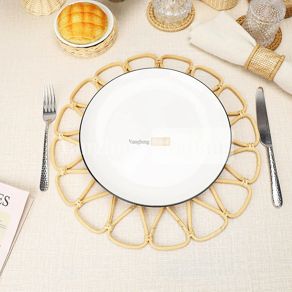 Rattan Export Natural Green Handwoven Core Rattan Placemat for Dinner Decoration - REX-UP053004