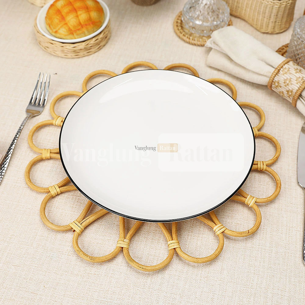 Rattan Export Eco Friendly Green Handwoven Flower Core Rattan Placemat Dinner Decoration - REX-UP053003-2