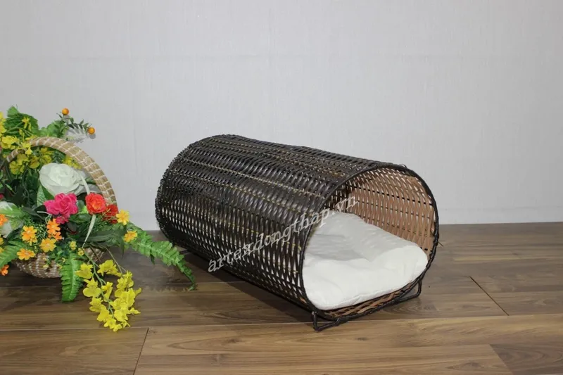 Rattan Export Poly Rattan Pet Basket - REX-CH2878A-1BR