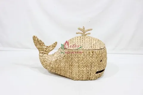 Rattan Export Handwoven Whale Shaped Basket – Natural Water Hyacinth Storage Bin - REX-SD10773A-1NA