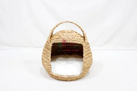 Rattan Export Handwoven Water Hyacinth Pet House for Cats and Small Dogs - REX-SD1636A-1NA