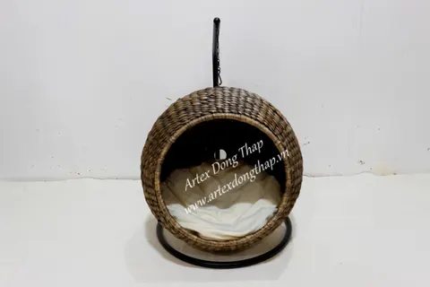 Rattan Export Water Hyacinth Pet Basket - REX-SD1650A-1BL01