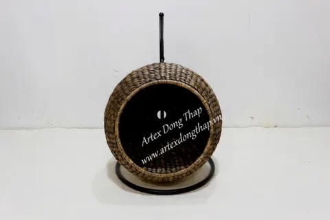 Rattan Export Water Hyacinth Pet Basket - REX-SD1650A-1BL01
