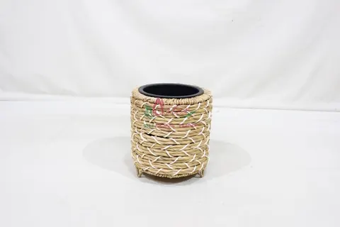 Rattan Export Water Hyacinth Planter Basket with Plastic Pot Insert – Handwoven Flower Pot - REX-SD20594A-2MC