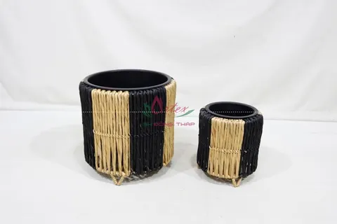 Rattan Export Handmade Water Hyacinth Flower Pot – Basket Planter with Plastic Inner Pot - REX-SD20594B-2MC