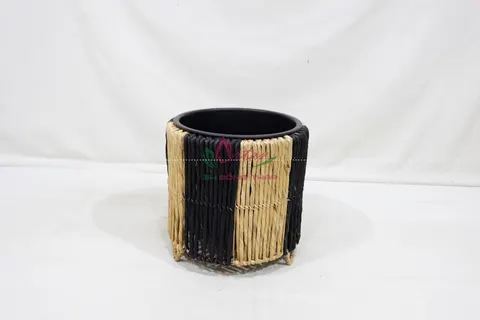 Rattan Export Handmade Water Hyacinth Flower Pot – Basket Planter with Plastic Inner Pot - REX-SD20594B-2MC