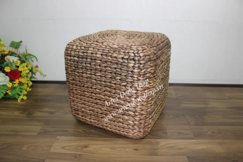 Rattan Export Water Hyacinth Stool - REX-SD6475A-1BR02