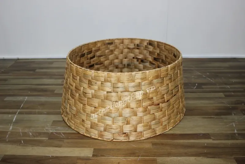 Rattan Export Water Hyacinth Xmas Tree Stand - REX-SD6497A-1NA