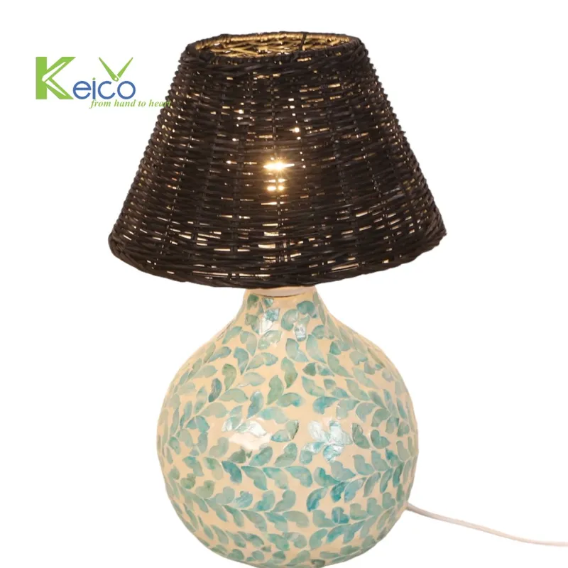 Rattan Export Lampada da tavolo in rattan nero con corpo in bambù e Capiz blu 30x45cm - REX-K23101301