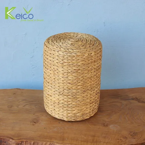 Rattan Export Wholesale rustic straw pouf 30×40 cm made in Vietnam - REX-8423071725