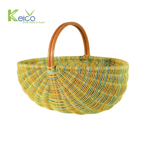 Rattan Export Wholesale rattan green color picnic basket 50x33x37cm made in Vietnam - REX-8423060717