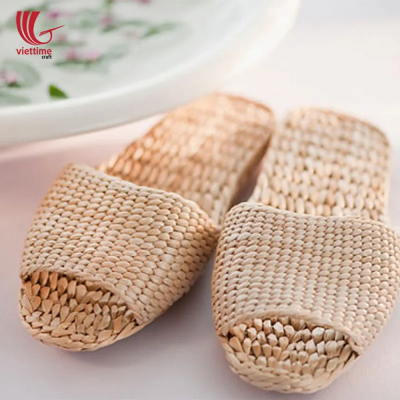 Water Hyacinth Sandals For Outfit Style