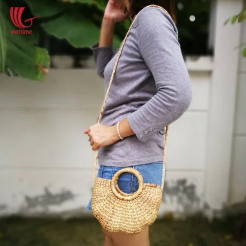 Natural Woven Water Hyacinth Shoulder Purse