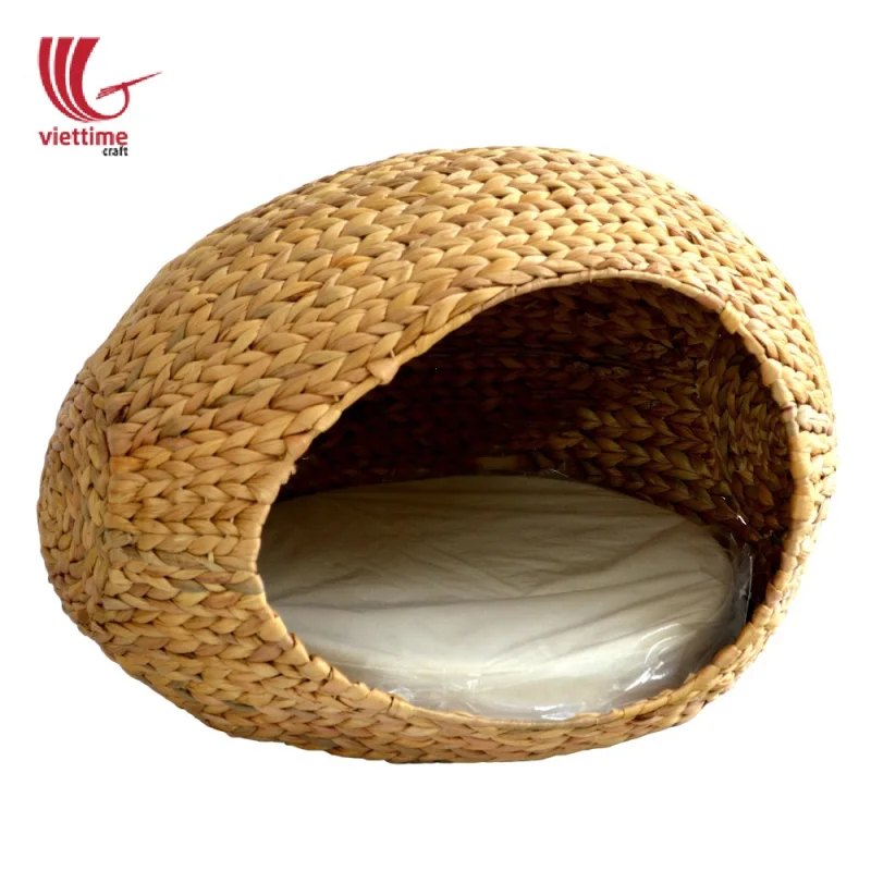 Comfortable Water Hyacinth Woven Cat House