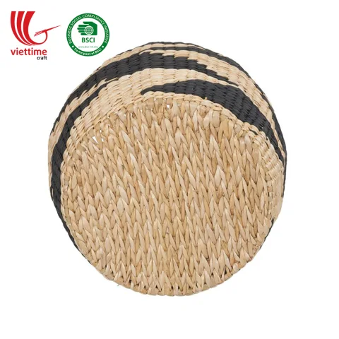 Round Pattern Water Hyacinth Laundry Baskets