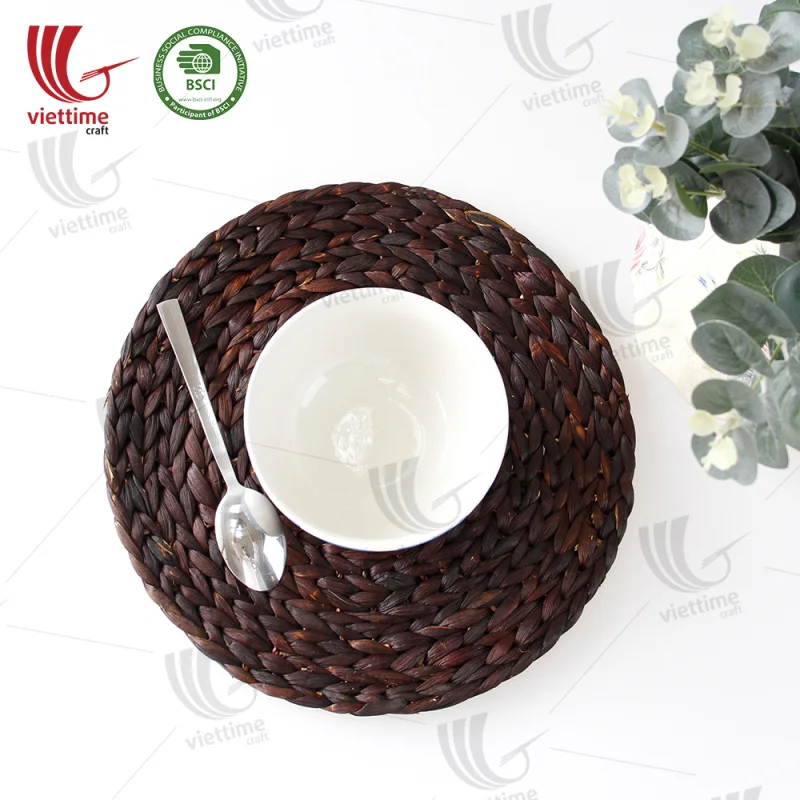 Black Straw Water Hyacinth Placemats