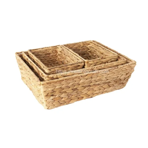 Set Of 4 Woven Water Hyacinth Baskets With Handle