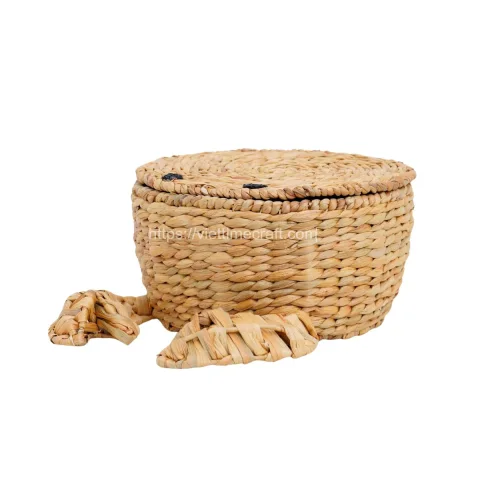 Natural Wicker Crab Shape Water Hyacinth Storage Basket