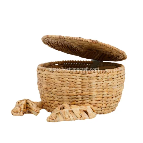 Natural Wicker Crab Shape Water Hyacinth Storage Basket