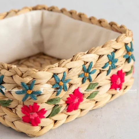 Set of Water Hyacinth Embroidered with Flowers: Storage Tray, Lampshade, Utensil Holder