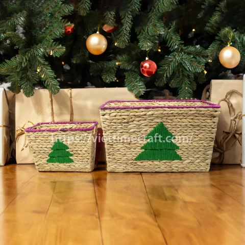 Set of 2 Water Hyacinth Basket with Handle and Christmas Tree Embroidery