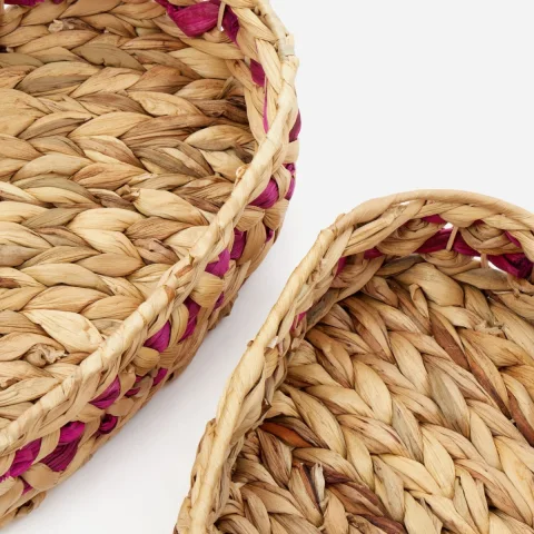 Set of 2 Heart-Shaped Trays Handmade Decorative Water Hyacinth Baskets