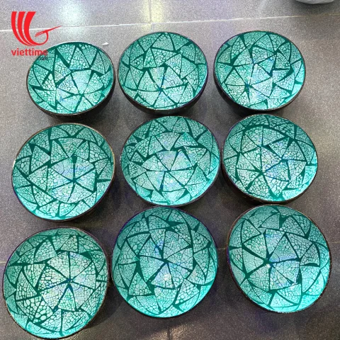 EggShell Inlaid Green Coconut Bowl