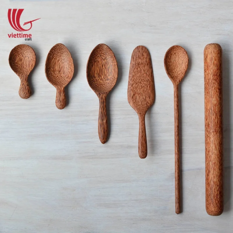 Natural Coconut Spoons For Safe Food