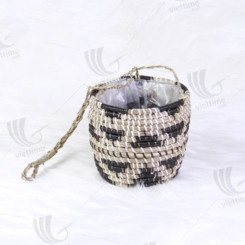 Seagrass Hanging Planter