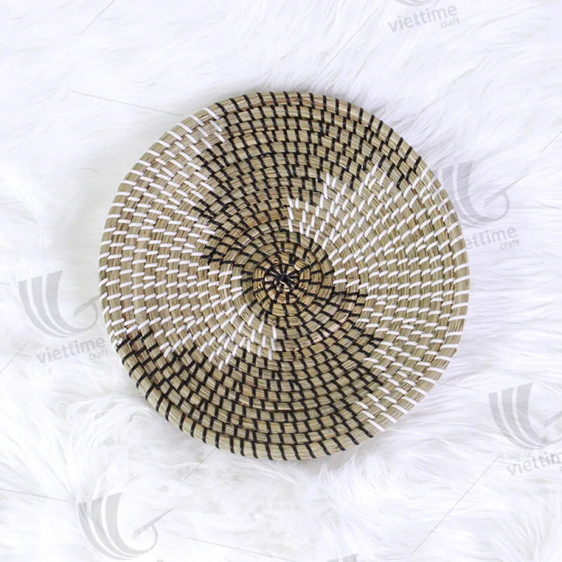 Seagrass Wall Hanging Plate