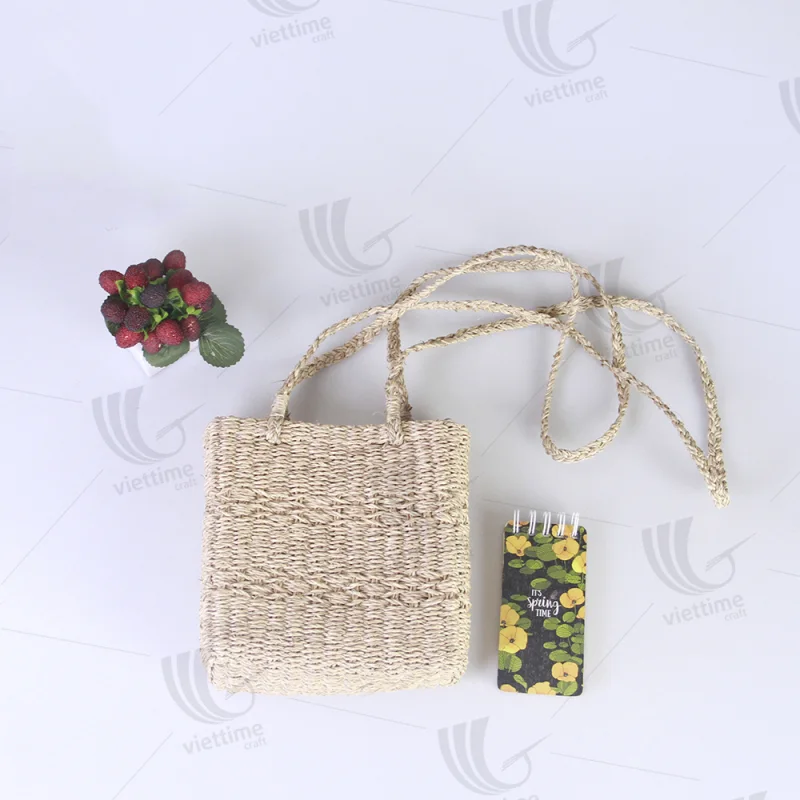 Seagrass Shoulder Bag