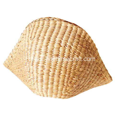 Woven Seashell Seagrass Basket for Magazine