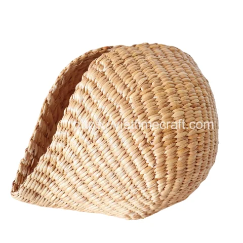 Woven Seashell Seagrass Basket for Magazine