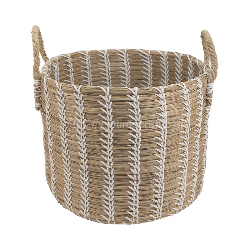 Natural Seagrass Basket with plastic string
