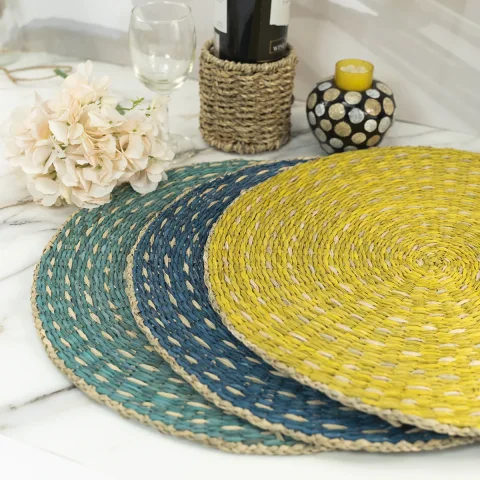 Round Natural Seagrass Placemat – C00668