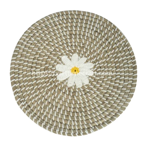 Rattan Export Embroidered Seagrass Placemat with Knitted Flower Pattern - REX-C00760