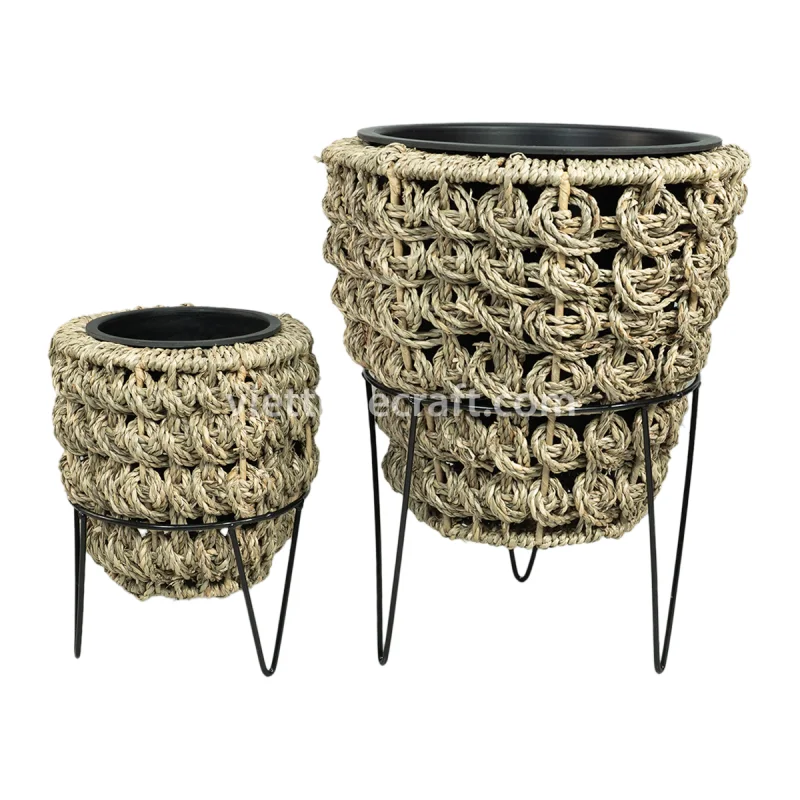 Woven Seagrass Planter with Stand, Plant Basket Set with Black Metal Base