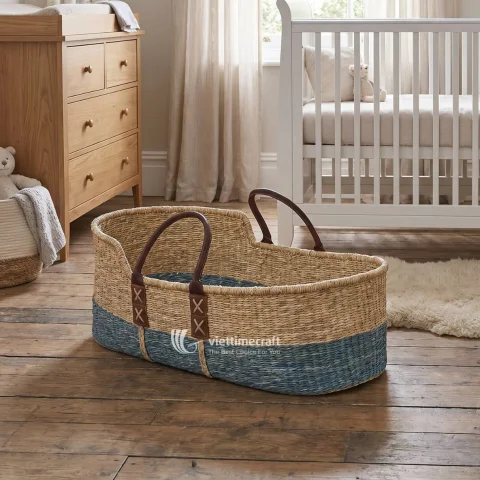 Premium Handwoven Seagrass Moses Basket with Reinforced Leather Handles for Nursery Room