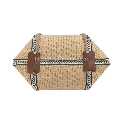 Mussel Shape Straw Handbag Wholesale