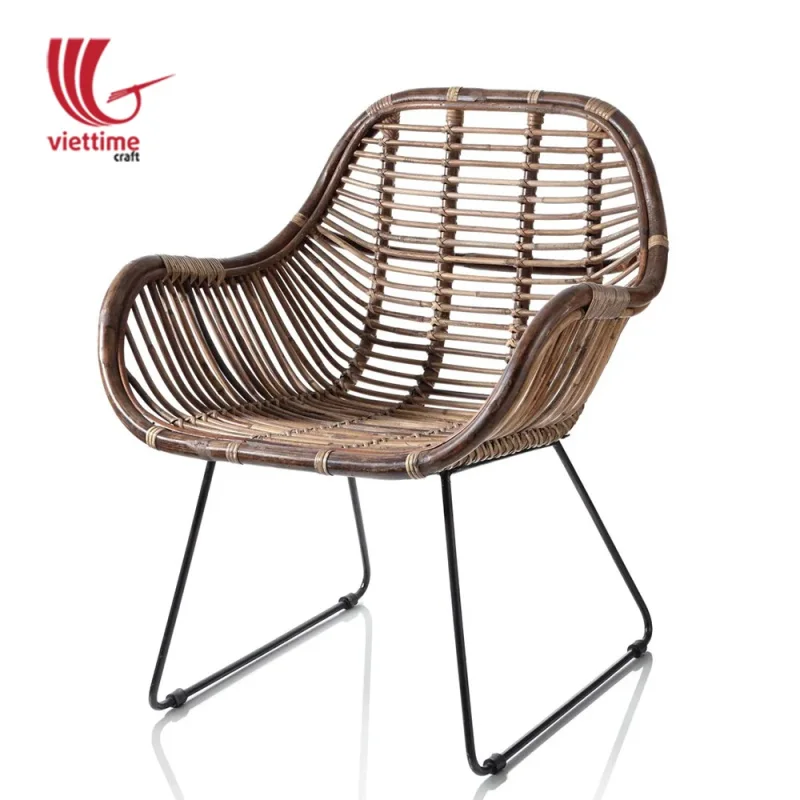 Bequeme Rattan Armchair For Home