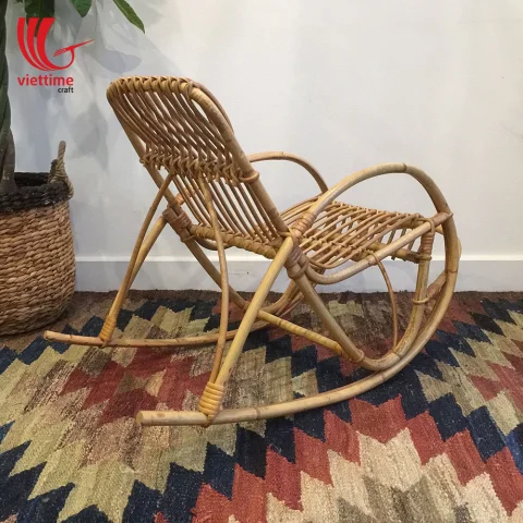 Relaxing SeeSaw Rattan Chair Wholesale