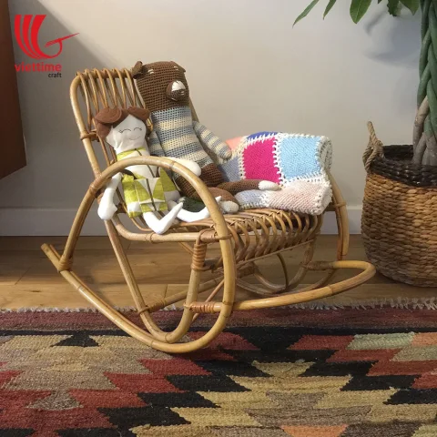 Relaxing SeeSaw Rattan Chair Wholesale