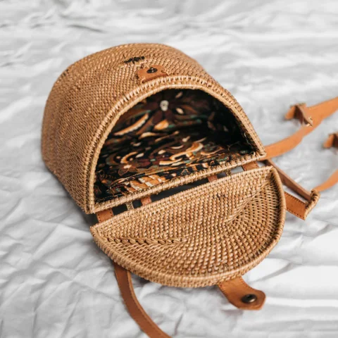 Rattan bag – M00595